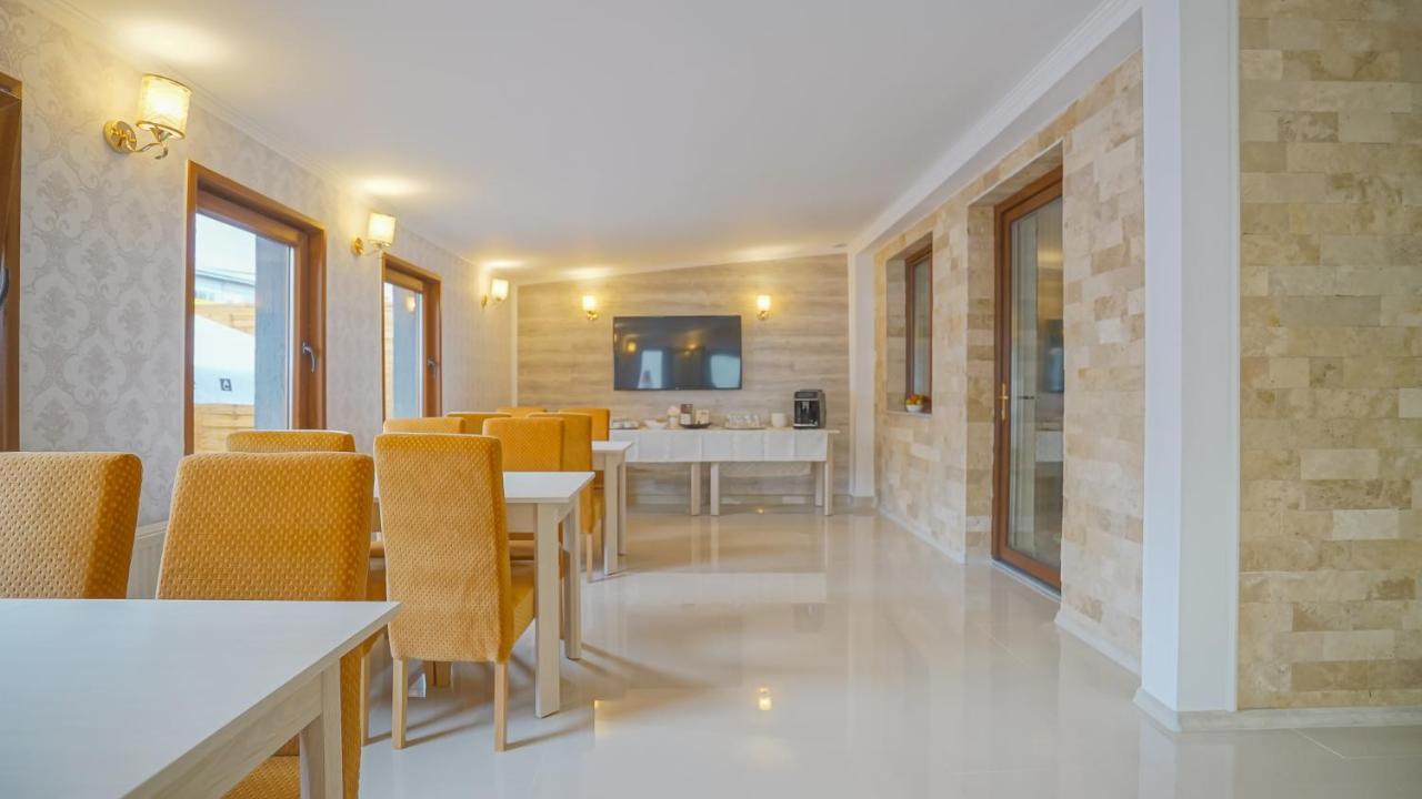 Monarch House Otel Braşov Dış mekan fotoğraf